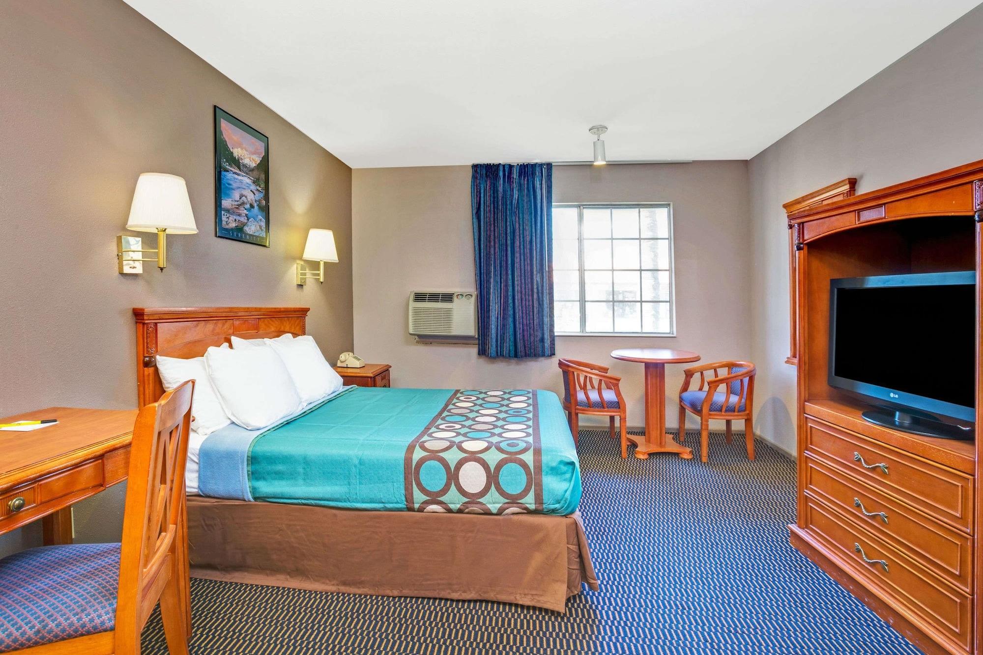 Super 8 By Wyndham Upland Ontario Ca Hotel Luaran gambar